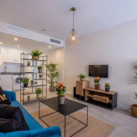 Minty Stay - Trinidad Apartments Malaga Exterior photo