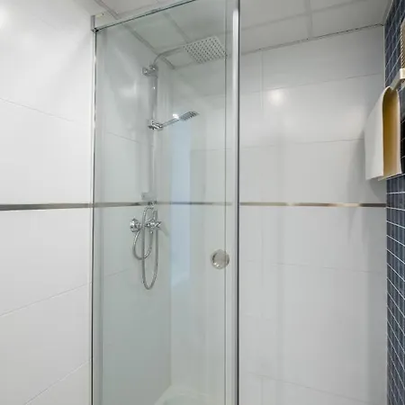 Minty Stay - Trinidad Apartments Malaga Exterior photo