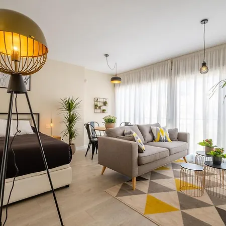 Minty Stay - Trinidad Apartments Malaga Exterior photo