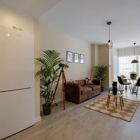 Minty Stay - Trinidad Apartments Malaga Exterior photo