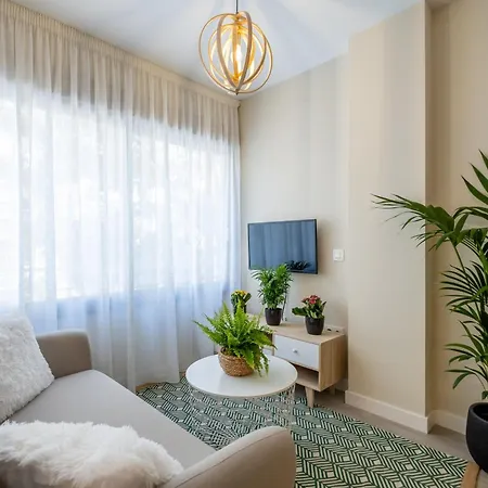 Minty Stay - Trinidad Apartments Malaga Room photo